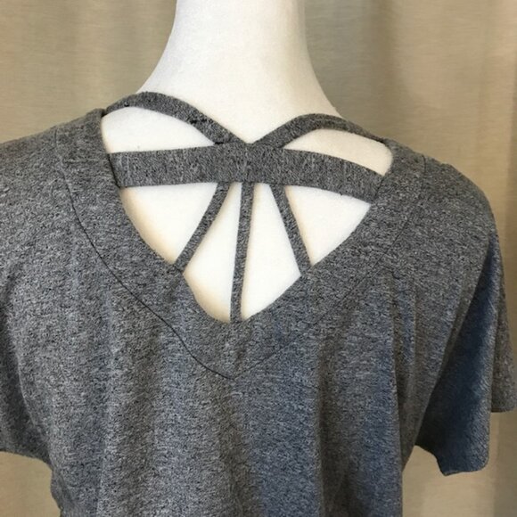 Apt 9 Grey Top - great color and weight for fall! - Picture 1 of 3
